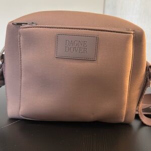 Dagne Dover Neoprene Mauve (Dune) crossbody bag